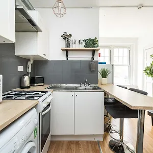 Apartment Shoreditch,Tower Bridge , Art Central London, London