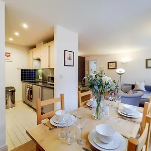 Apartment Capital Aldgate - Two Bed, London
